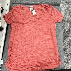 NWT PINK v neck tshirt